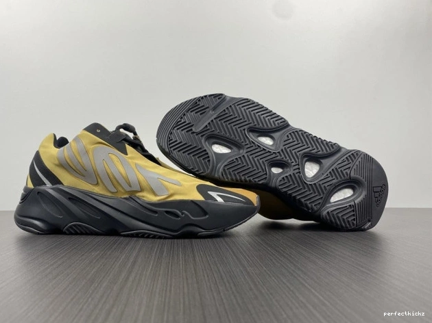 Yeezy 700 Flux' MNVN GZ0717 'Honey Boost 0730